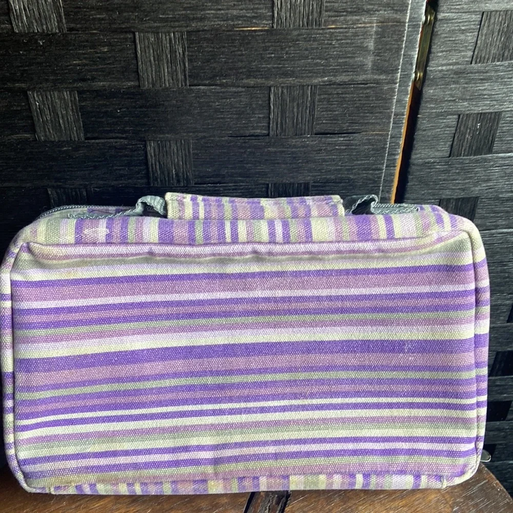 Lunch cooler‎